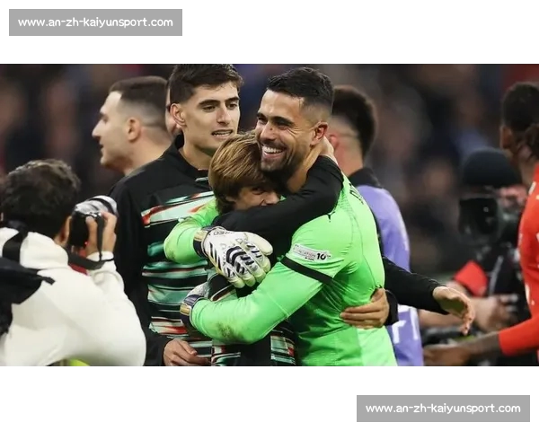 前国门力挺霍安・加西亚:西班牙人应感谢青训门将,转会巴萨不应成背叛 前国门力挺霍安・加西亚:西班牙人应感谢青训门将,转会巴萨不应成背叛