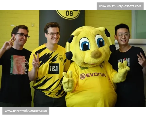 多特蒙德东亚主管携吉祥物艾玛助力常州队，青训合作再谱新篇